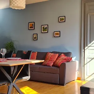 Bluemoon-appartement En Plein Centre De D'annecy-place De Parking Privée , Annecy France